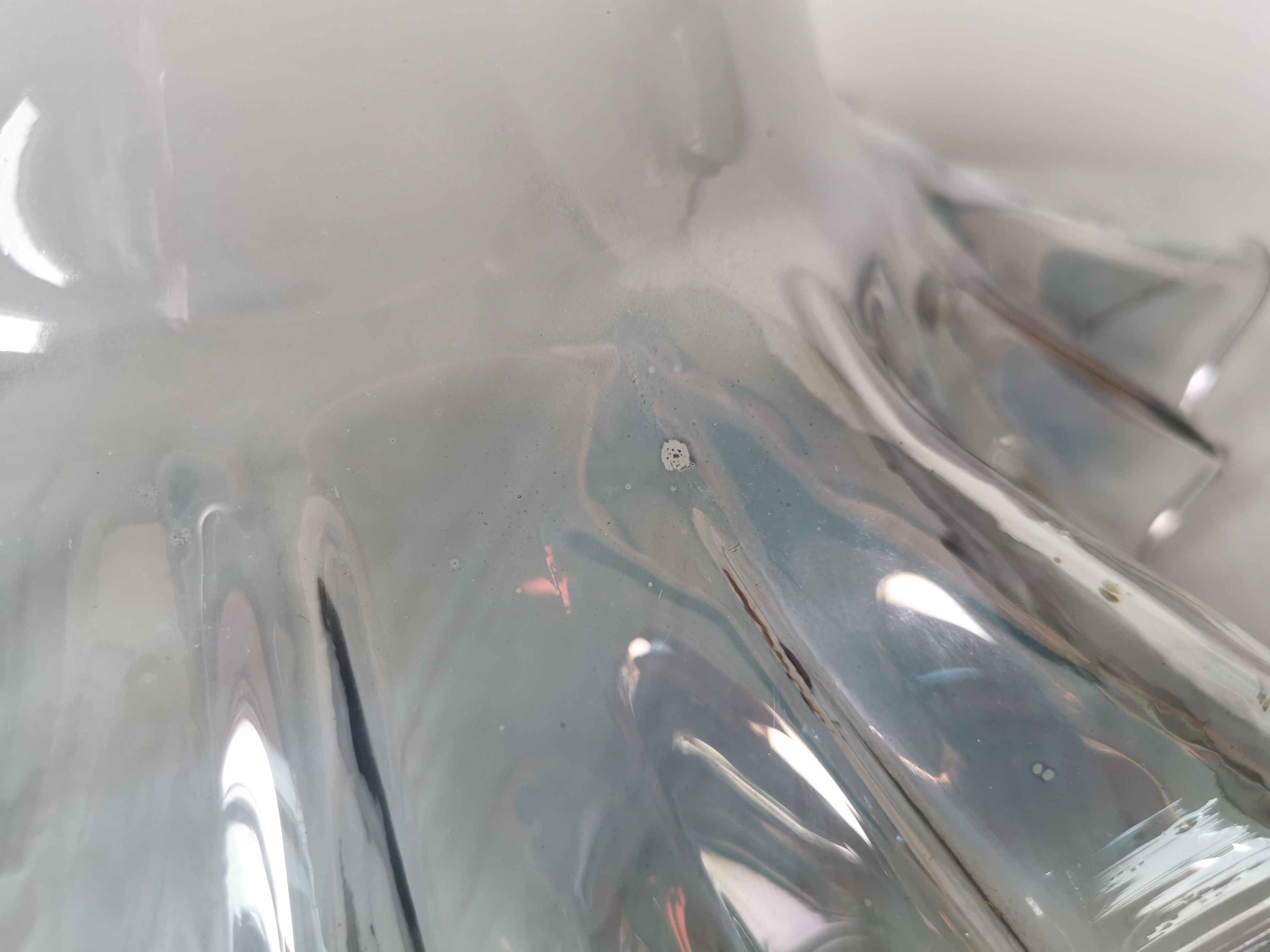 Iridescent glass/silver lamp tulip