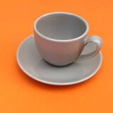 2 coffee / tea / chocolate cups / saucers glazed ceramic