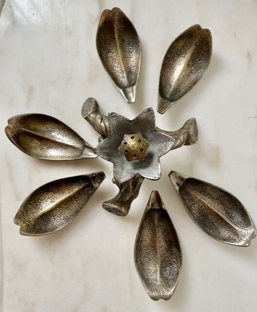 Ashtray flower 1970 silver bronze