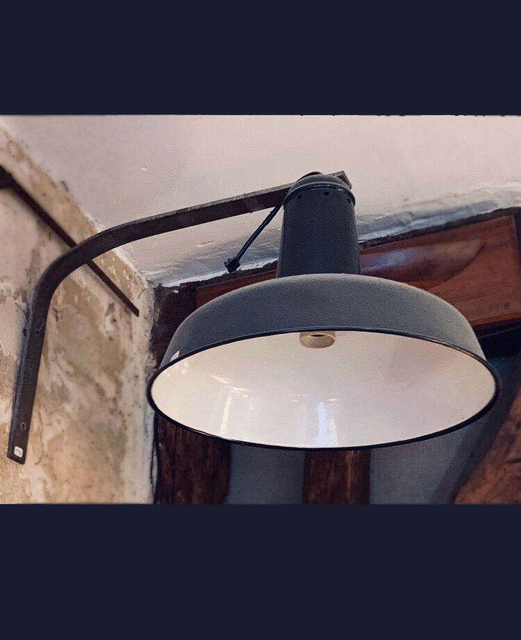 Large industrial wall lamp iron and lampshade enamelled tole
