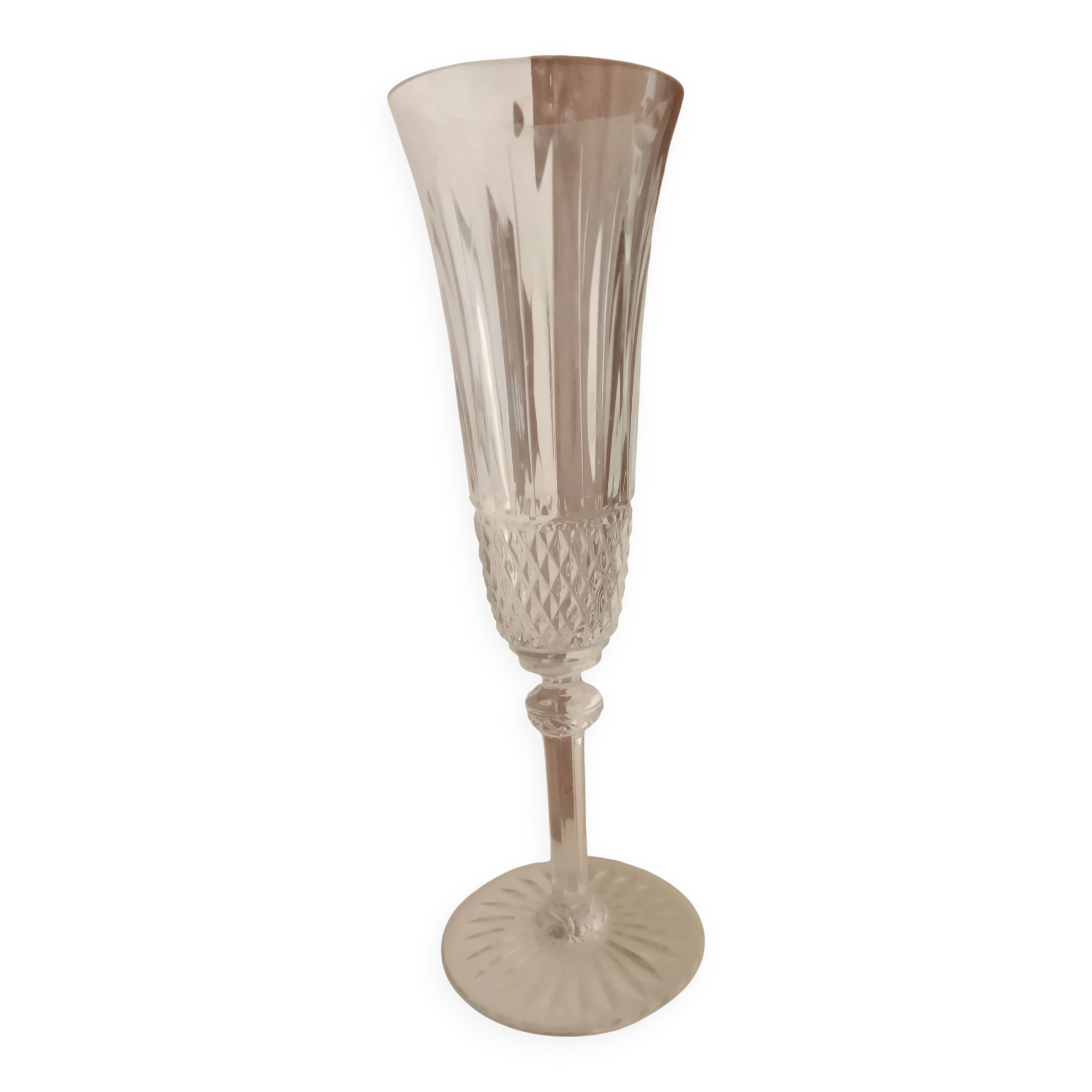 Champagne glass from the tommy collection by christallerie saint-louis white