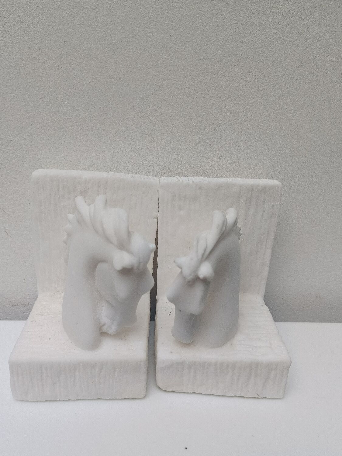 Pair of horse head bookends