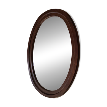 Vintage oval mirror in Scandinavian style from the 80s/90s.