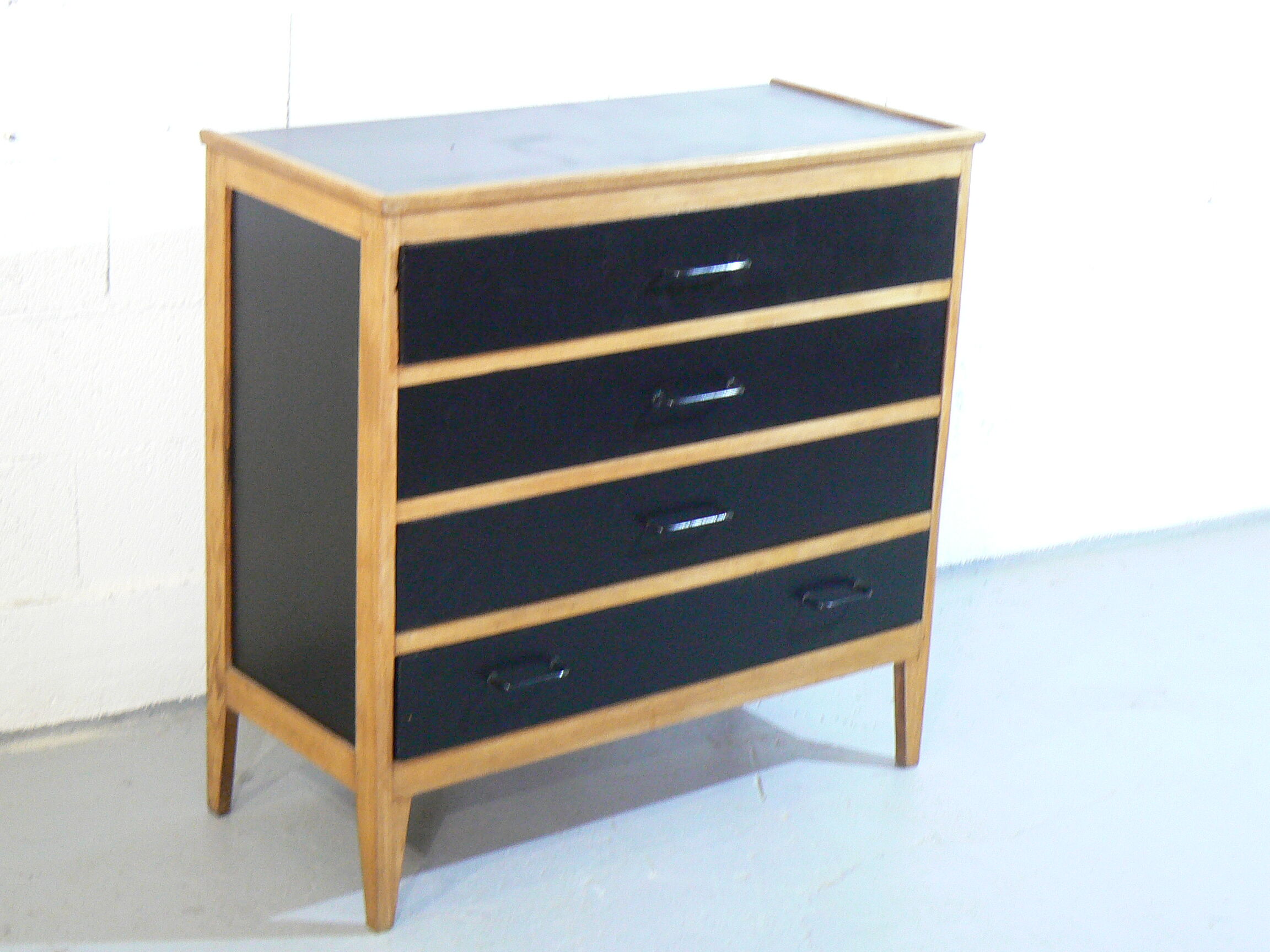 Commode des années 1960