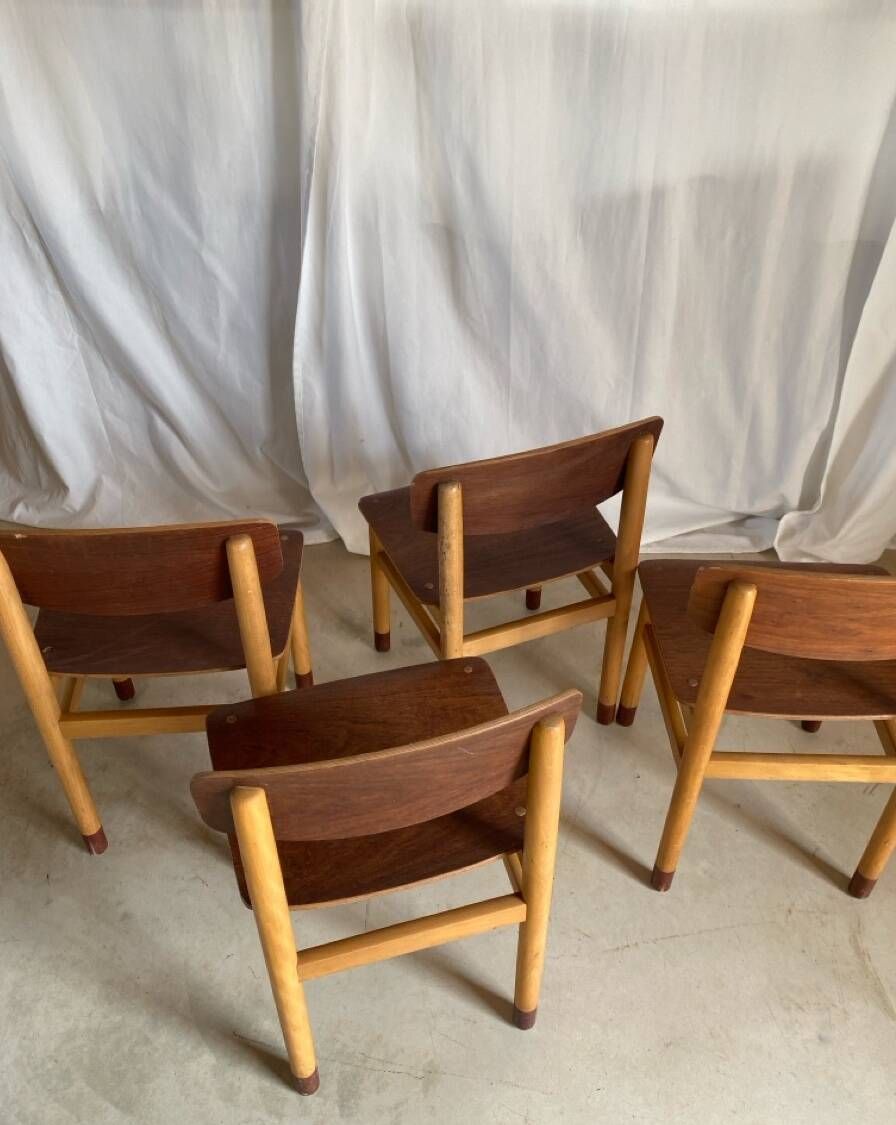 Quatre chaises basses Kvetny et Sonners Stolefabrik Danemark 1960