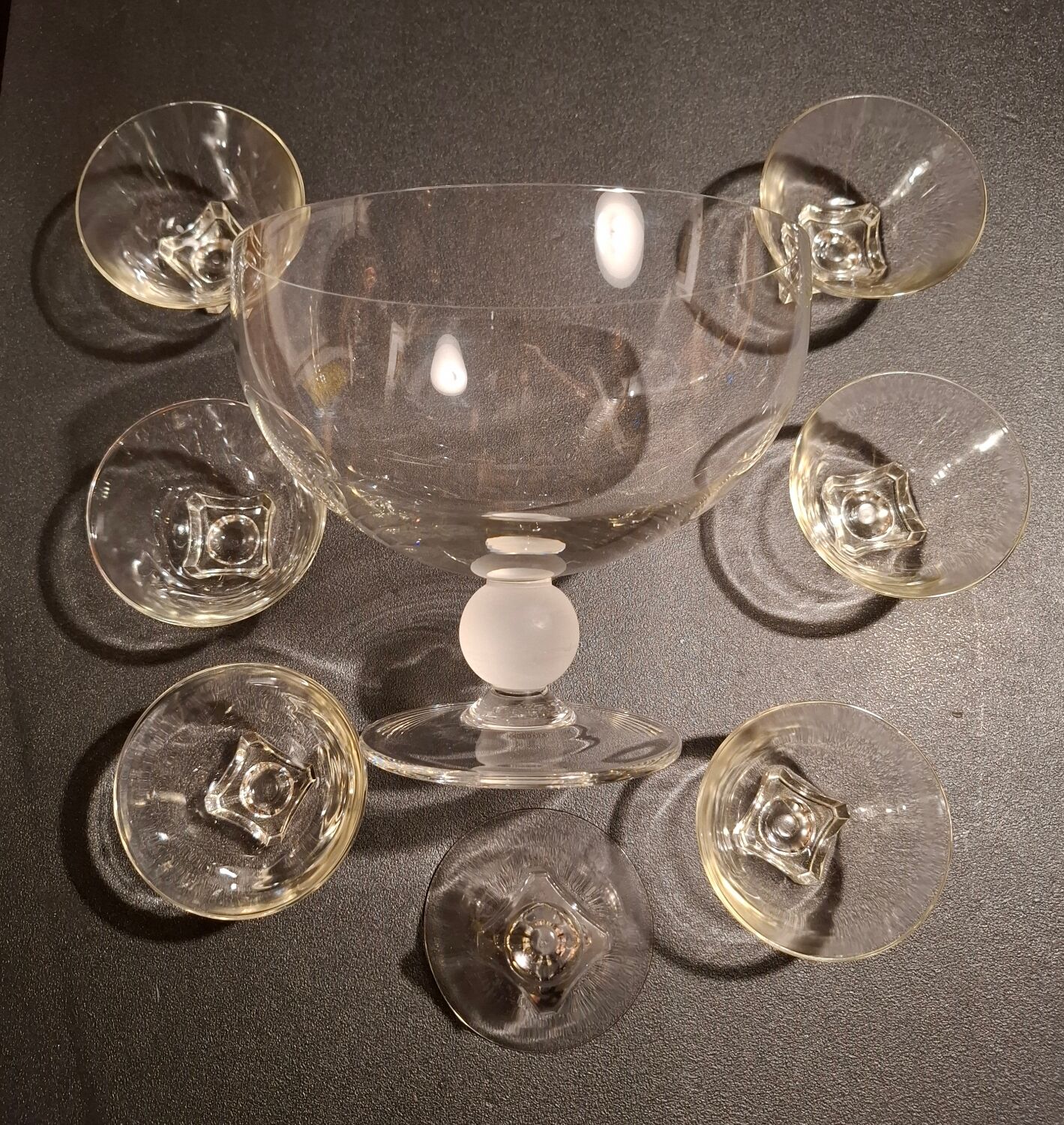 Crystal fruit bowl with 6 small bowls