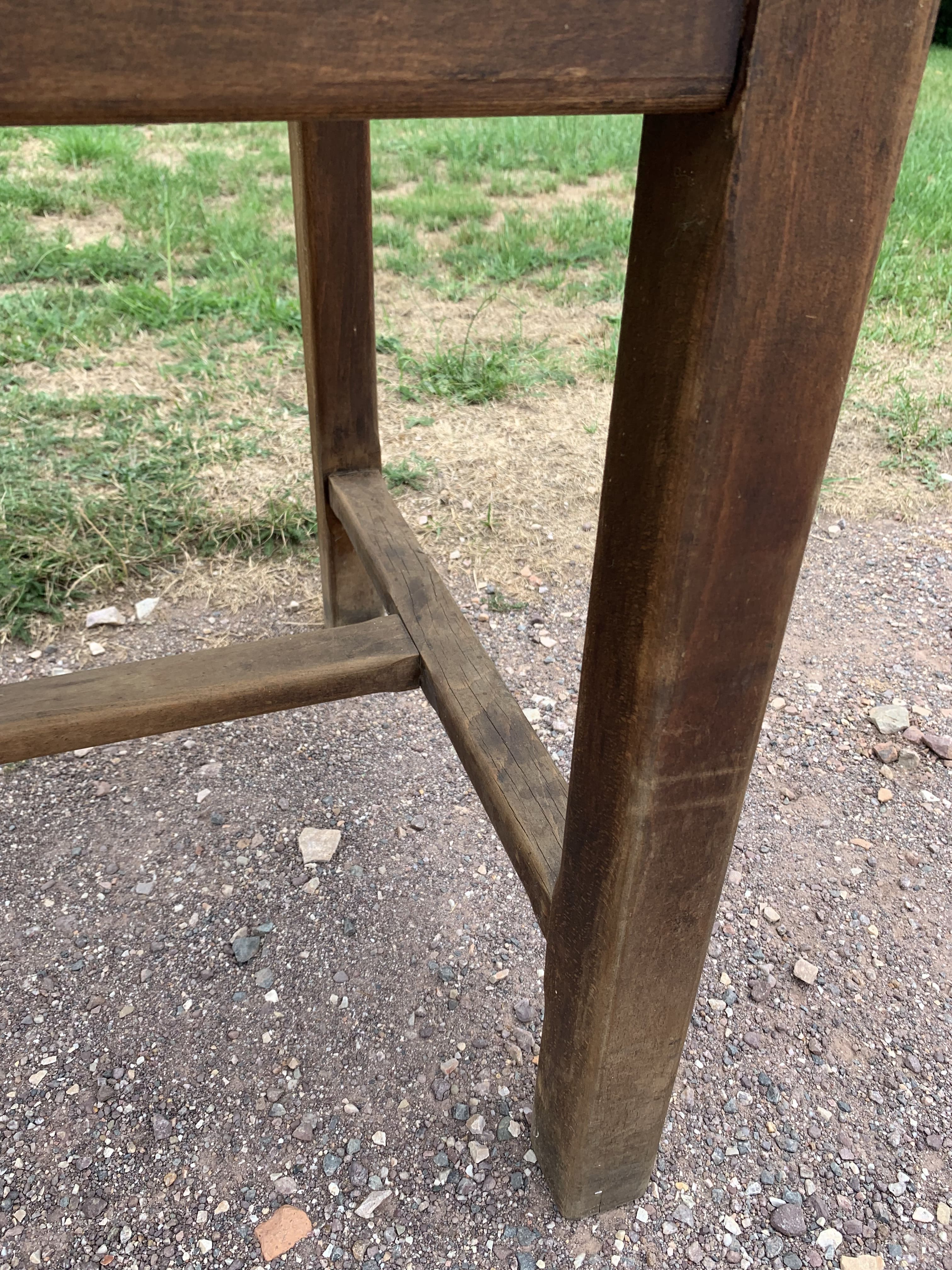 Farmhouse table