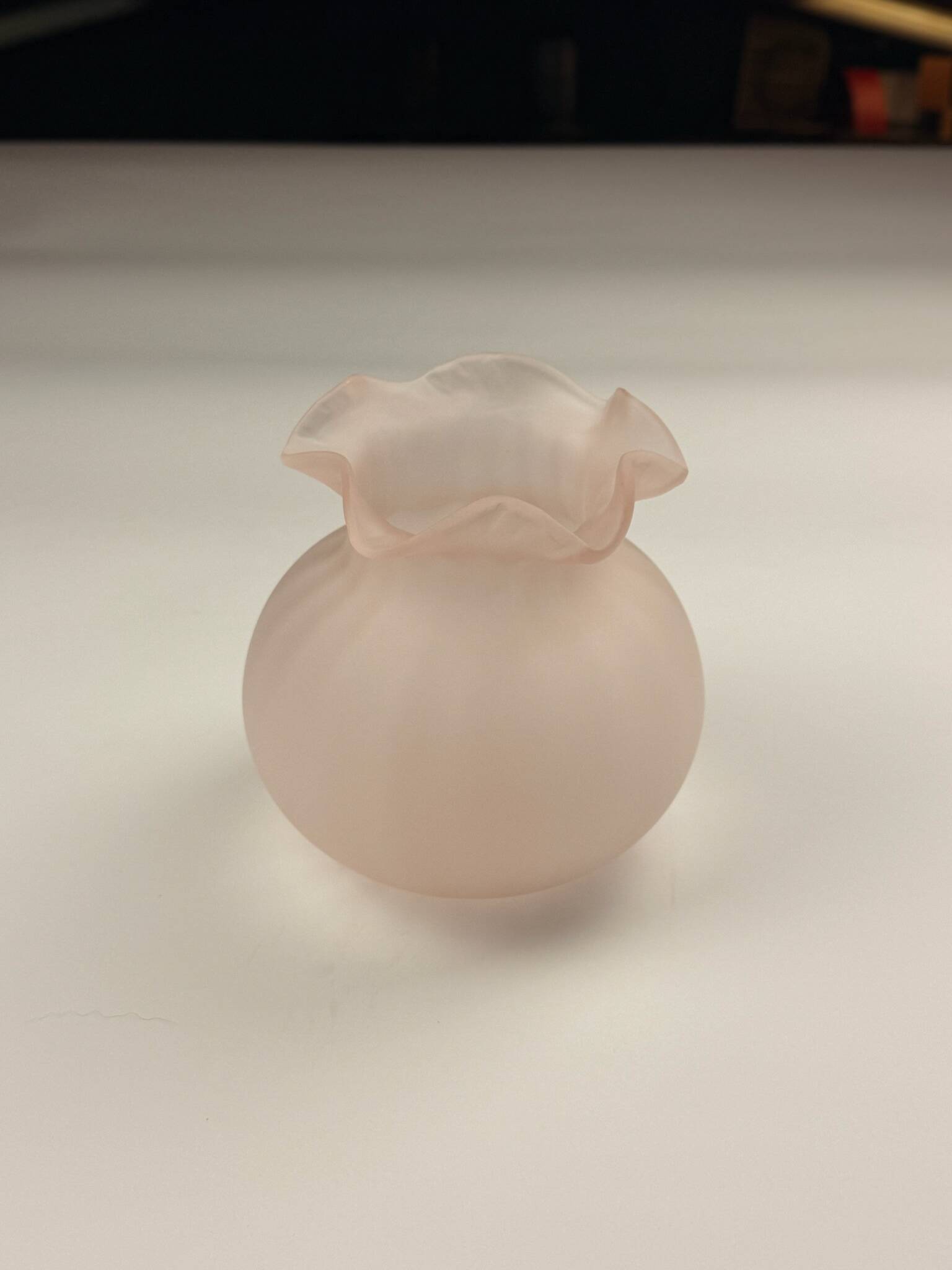 Vase rose poudré SIA