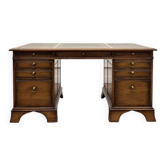 Bureau Chesterfield RAC Classic English