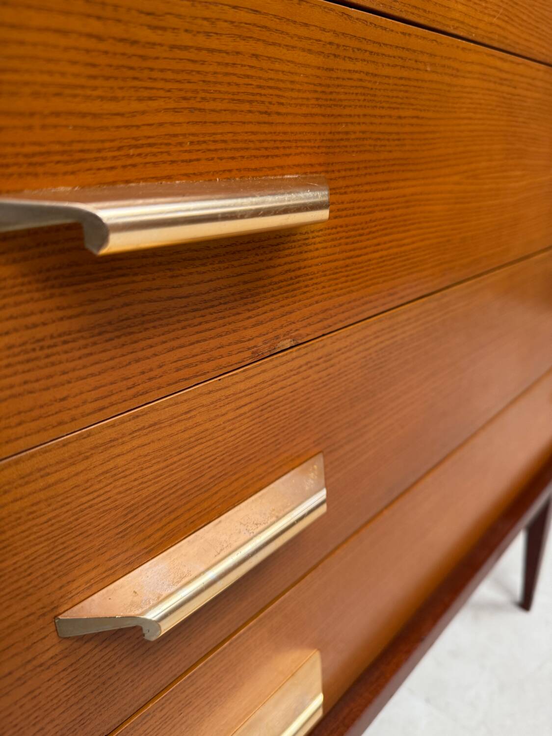 Vintage chest of drawers with spindle legs
