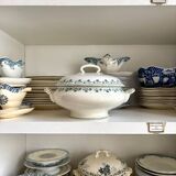 Moulin des Loups ironstone soup tureen, "Georgette" service