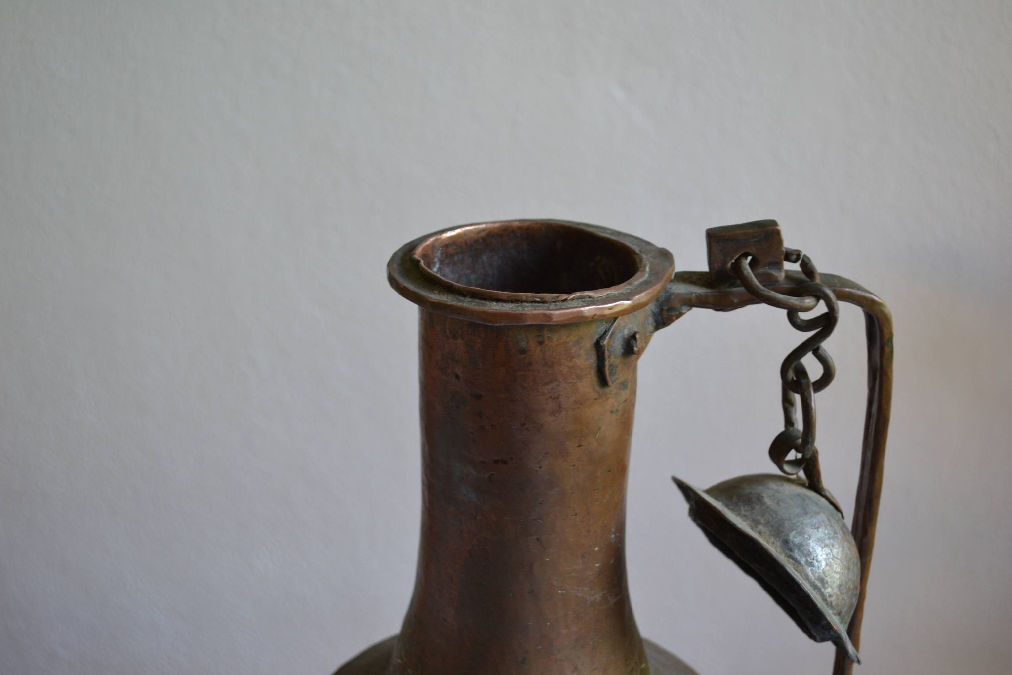 ancien grand coquemar en cuivre rouge