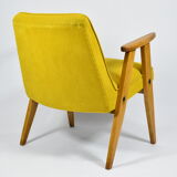 Fauteuil original type 366 designer J. Chierowski tissu jaune années 1960