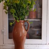 Pitcher vase in sandies