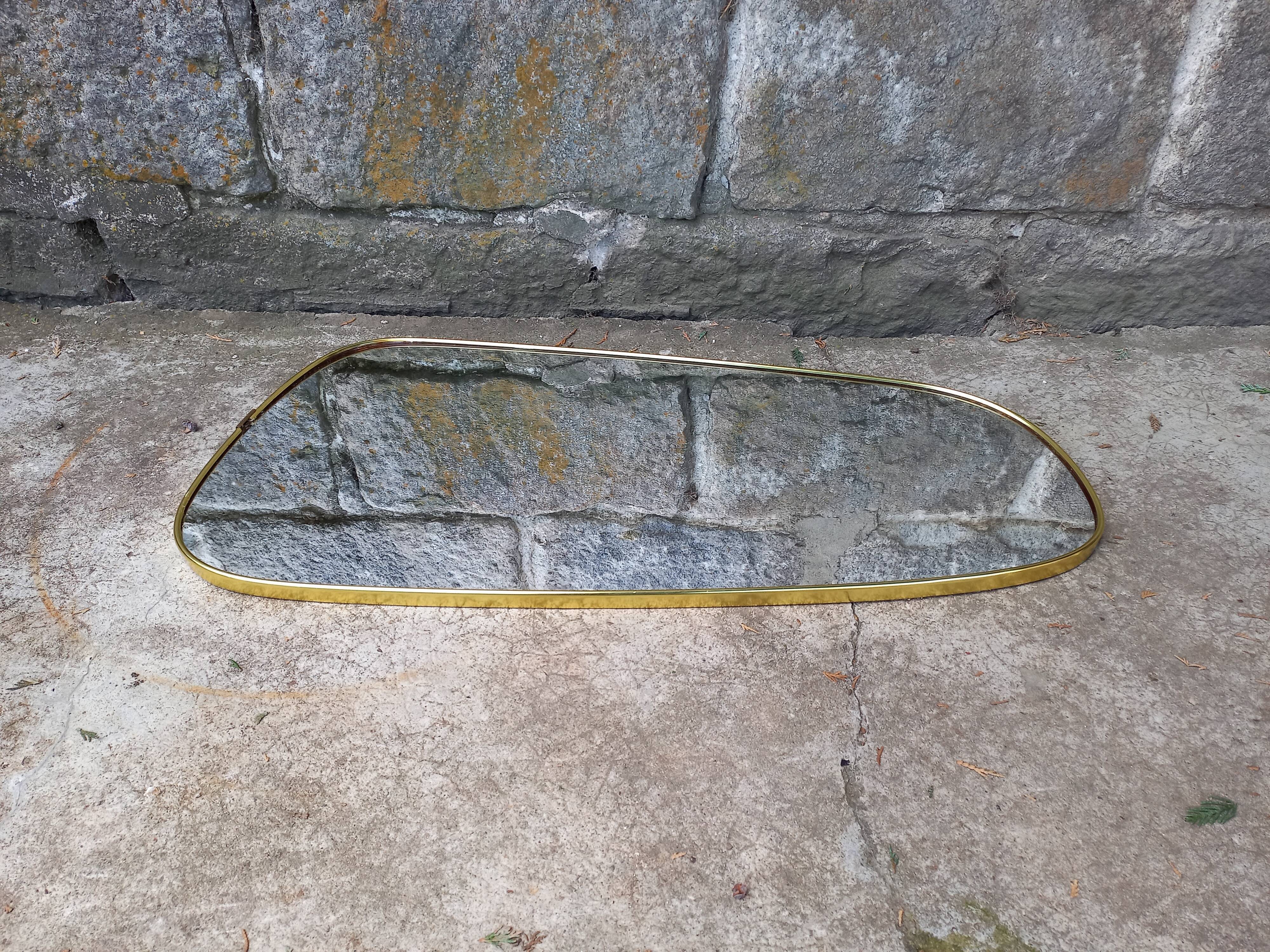 Vintage mirror mirror
