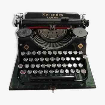 Machine à écrire Mercedes Superba