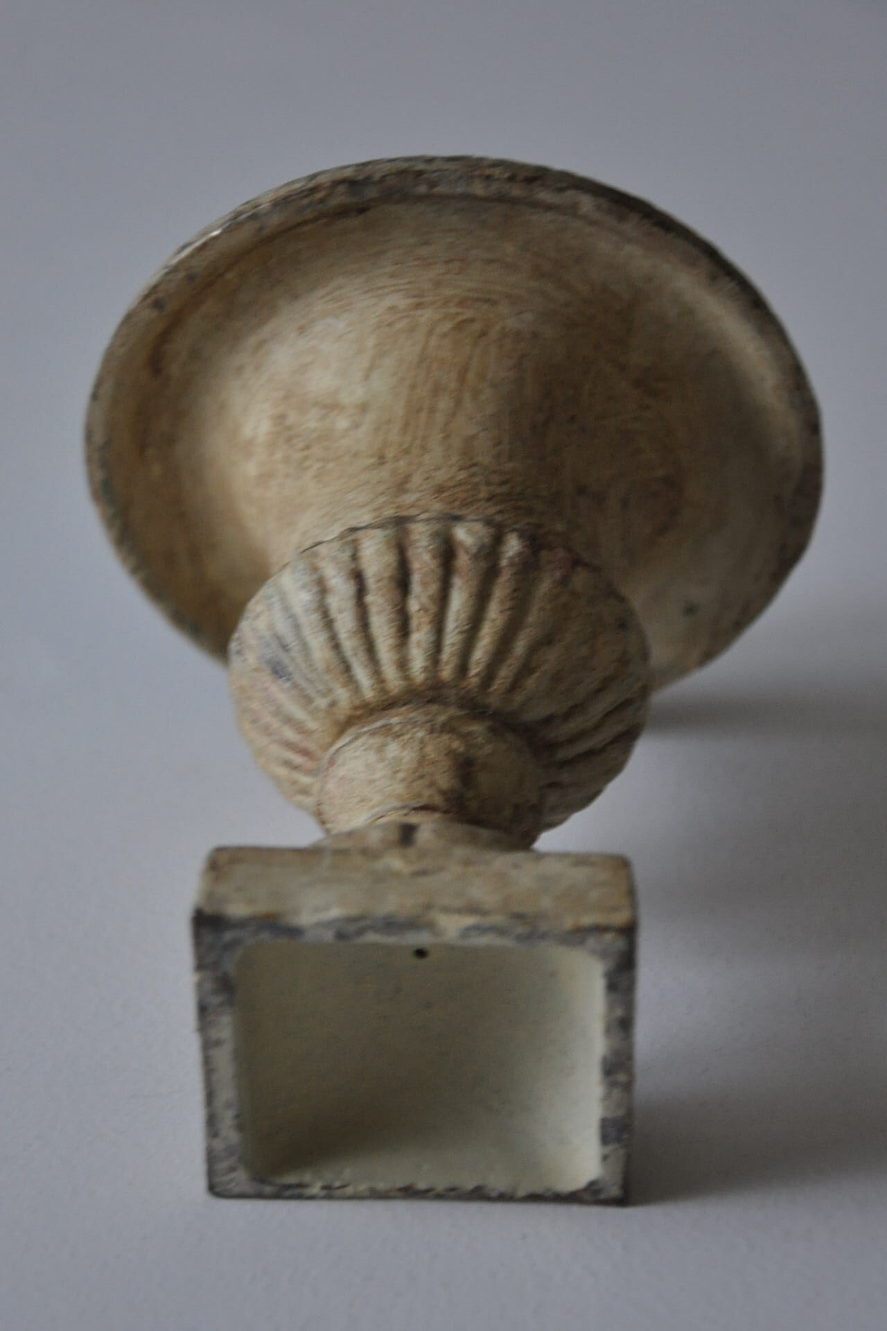 Miniature Medici vase in cast iron