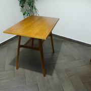 Brussels Style Retro Table with Red Woven Shelf