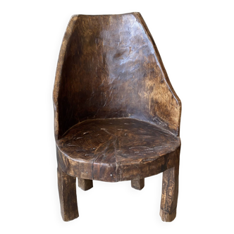 Fauteuil Naga en bois