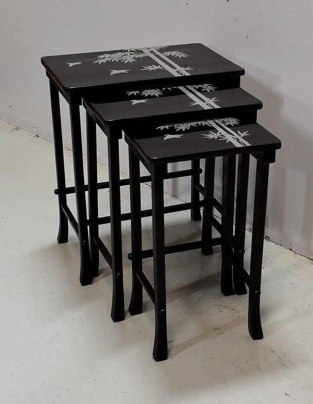 Chinese pull out tables in lase black