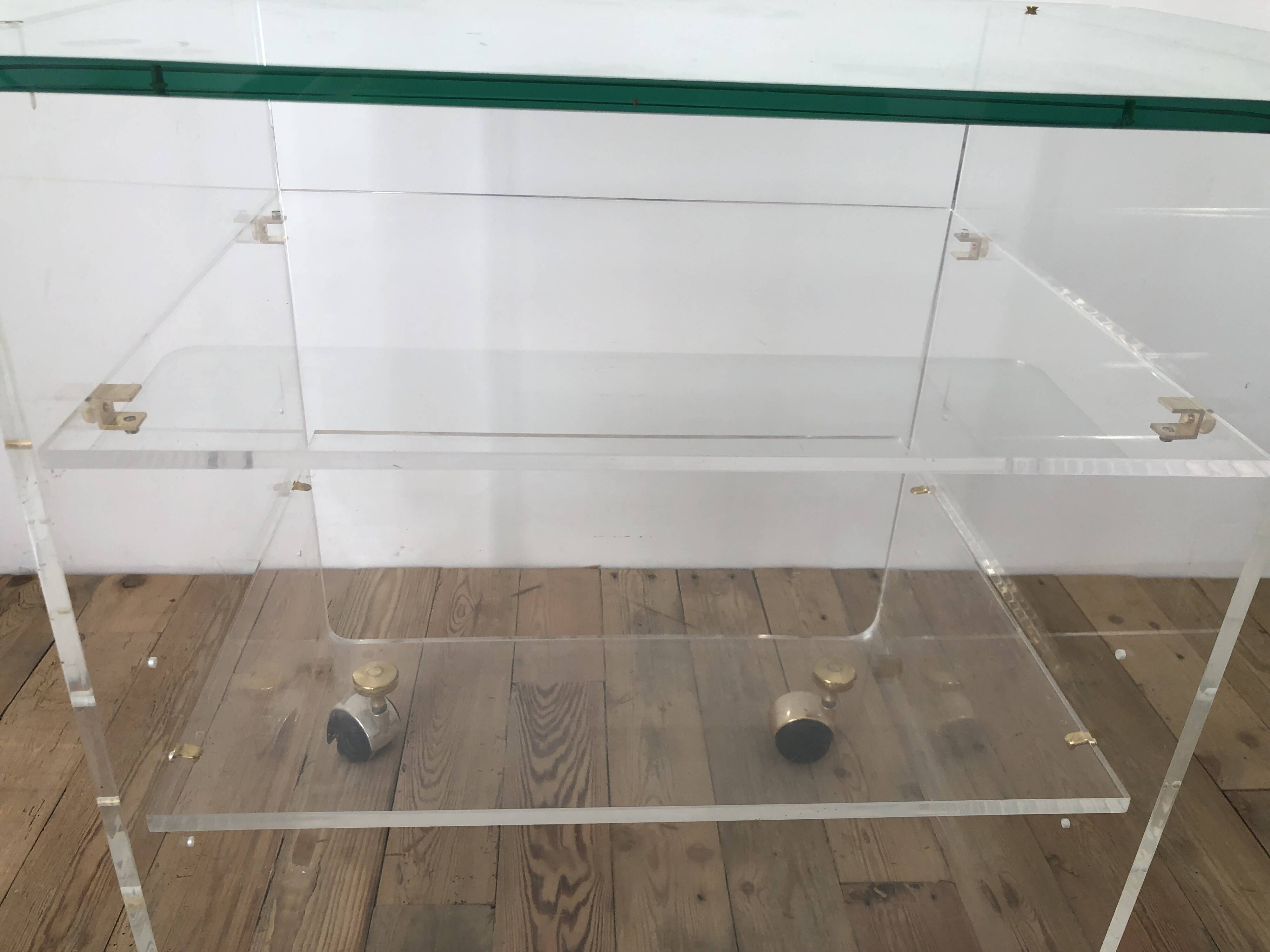 Desserte design David Lange – plexiglas & verre – années 70