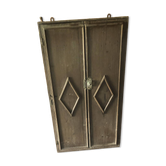 Wall shelf