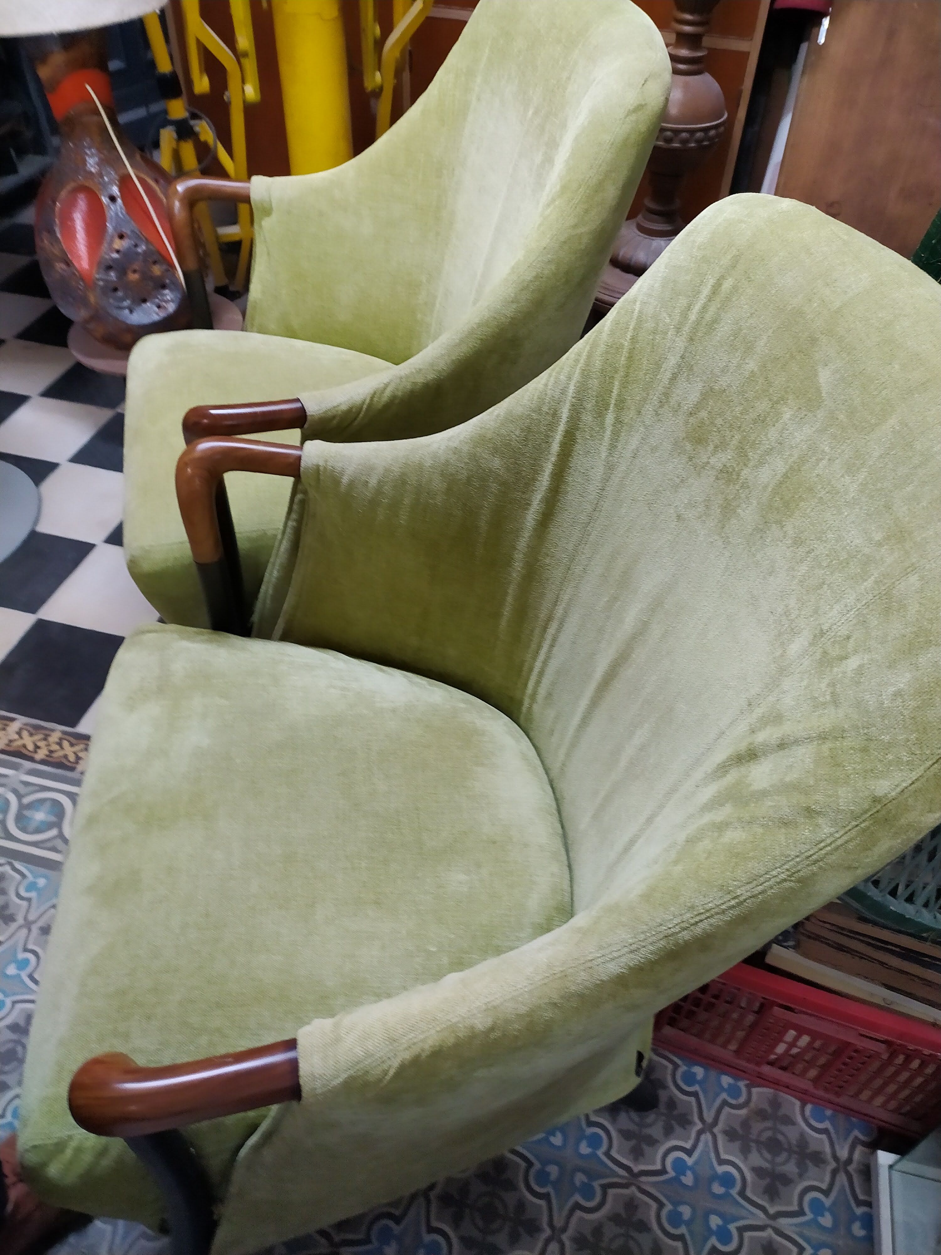Pair of Progetti chairs for Giorgetti