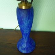 Lamp to lay, crystal lampshade cut with brass rosette, lamp foot in glass pase