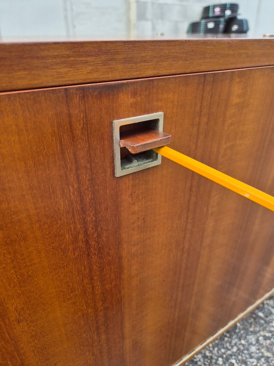 Buffet bar enfilade moderniste Paolozzi Monopoly vintage années 60