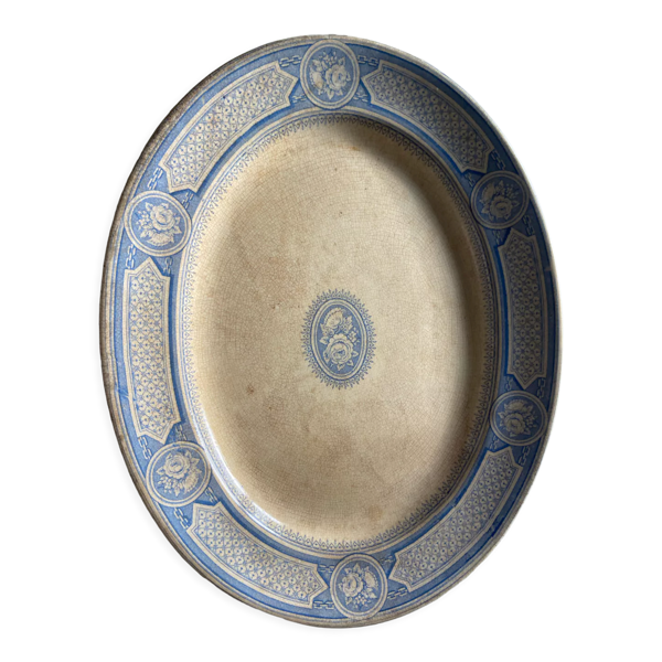 Plat terre de fer ancien