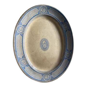 Plat terre de fer ancien
