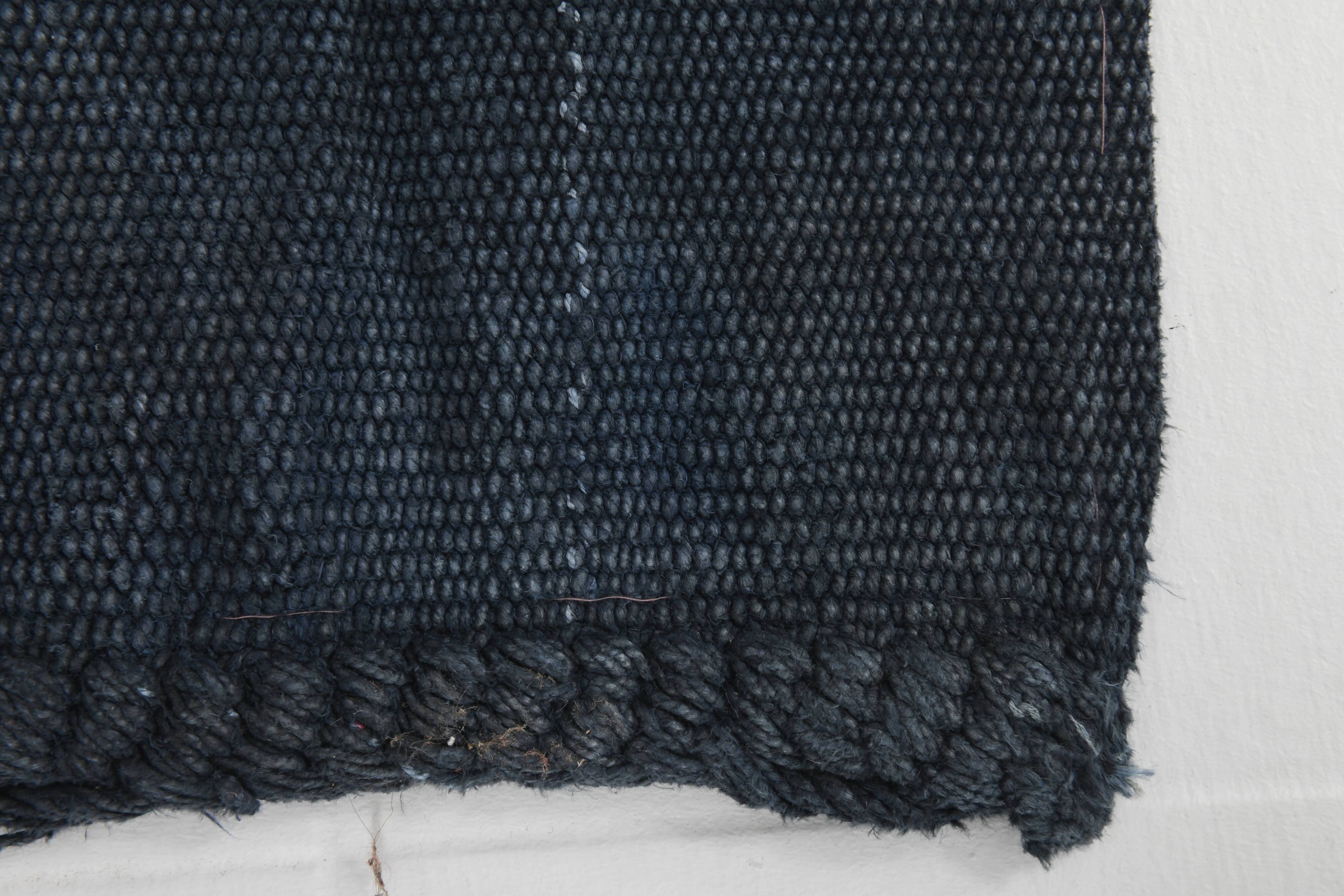 Tapis de couloir court vintage bleu marine turc, 66 x 182 cm