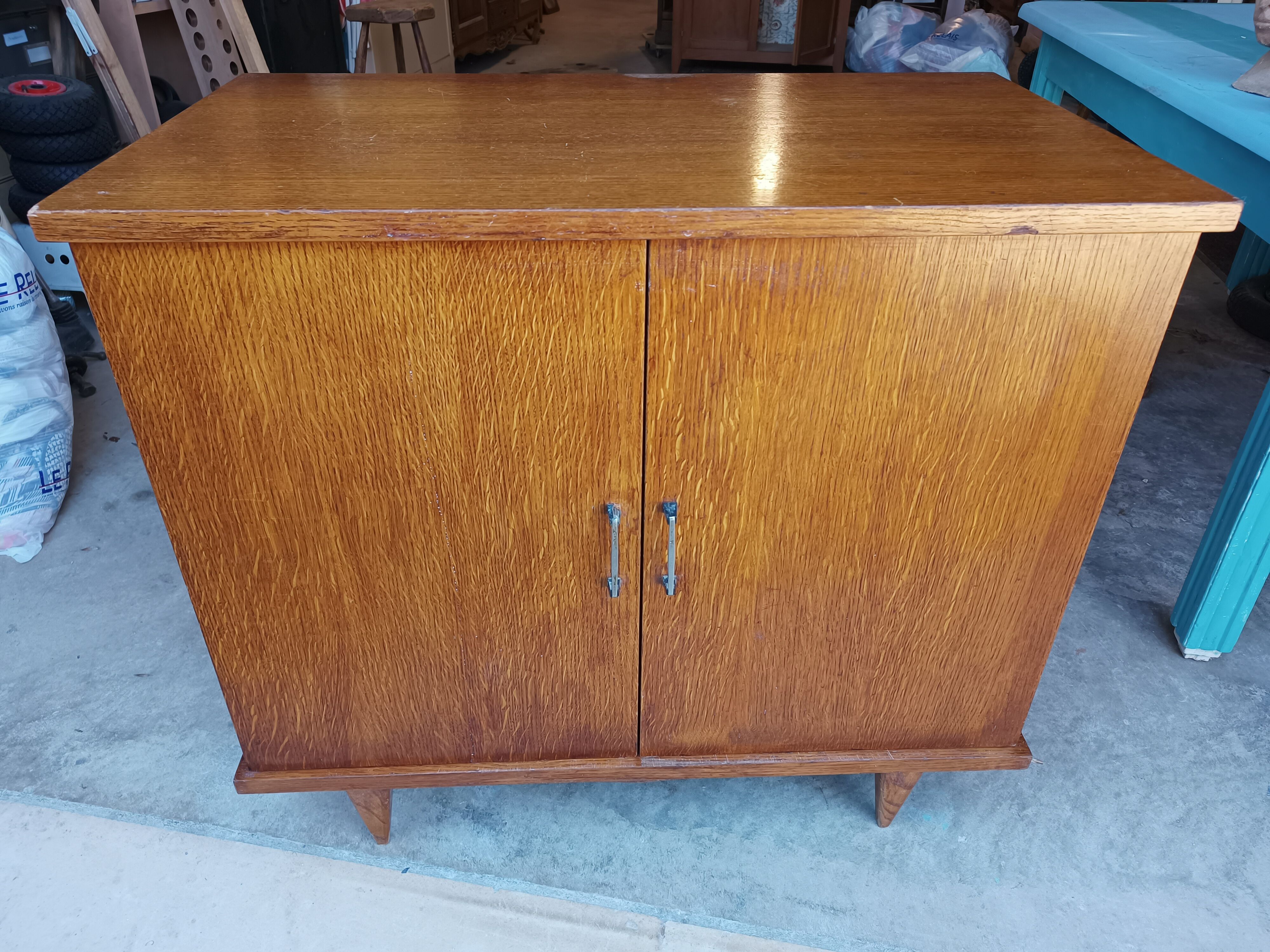 Vintage buffet