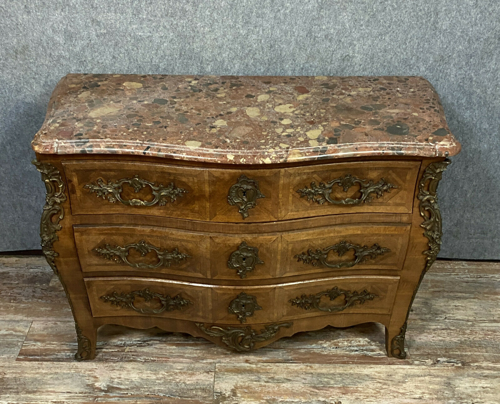 Convenient tomb Louis XV in precious wood marquetry around 1880