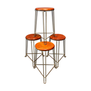 Ensemble de quatre tabourets