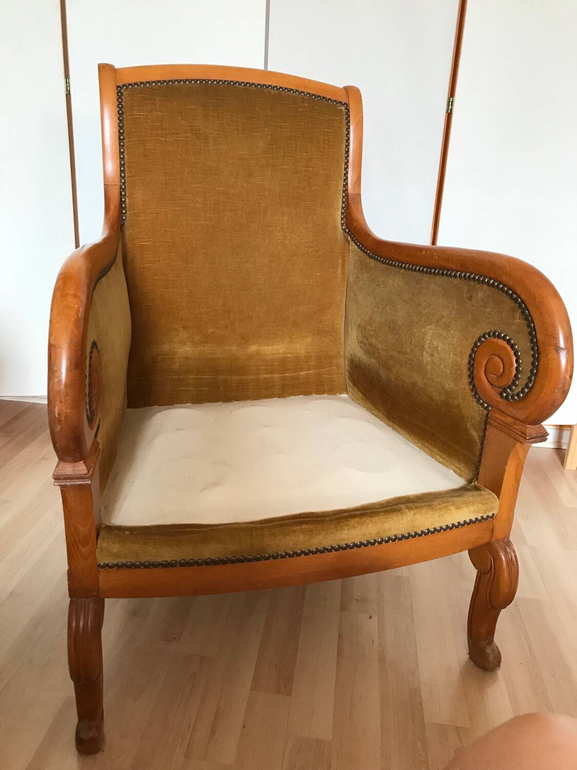 Fauteuil Bergère en acajou style Restauration époque fin XIXe