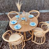 Rattan table