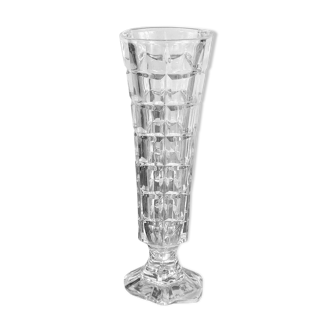 Vase en cristal moulé