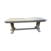 Farm table
