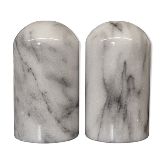 Salt and pepper shaker in Carrara marble