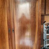 Armoire parisienne