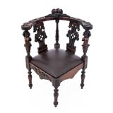 Fauteuil d'angle ancien, Europe occidentale, vers 1900.
