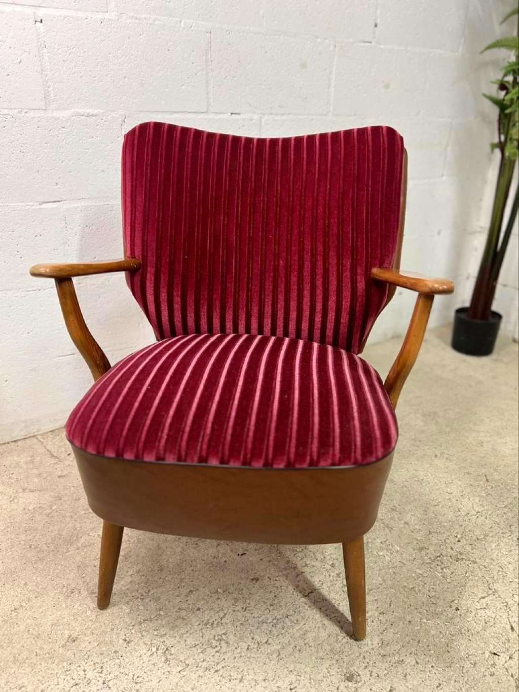 Vintage cocktail armchair