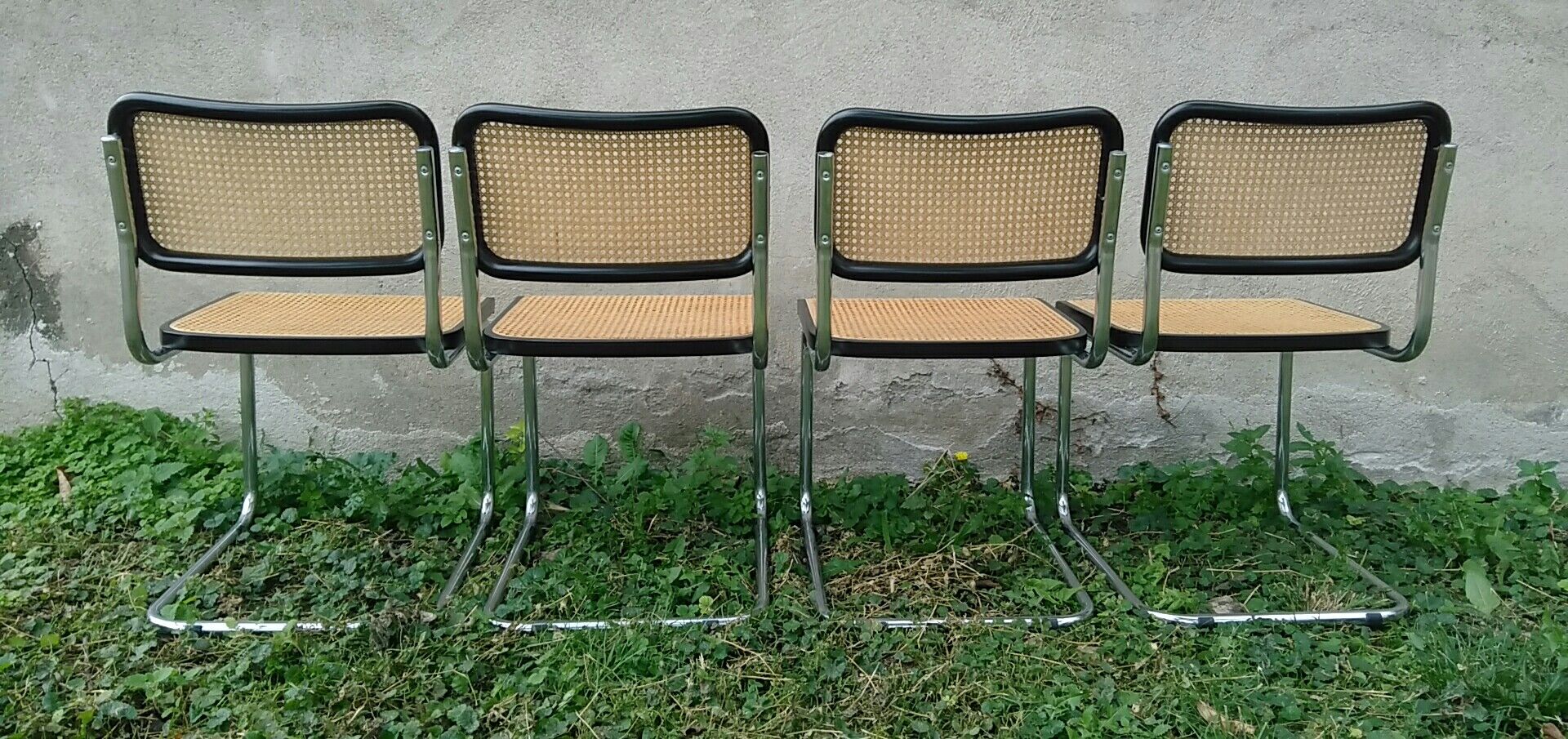 Suite de 4 chaises Marcel Breuer modèle B32