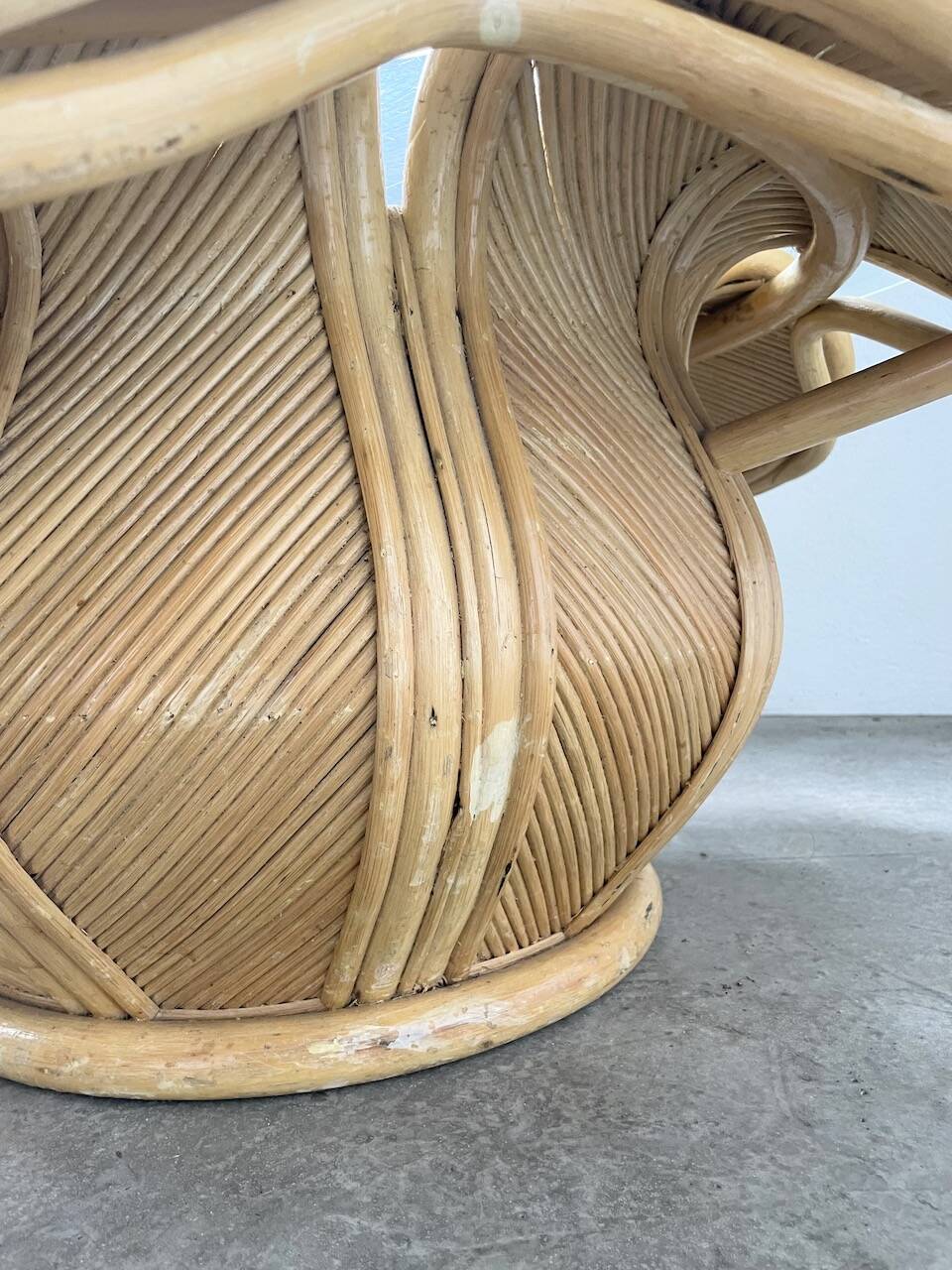 Vivai del sud “flower” rattan coffee table