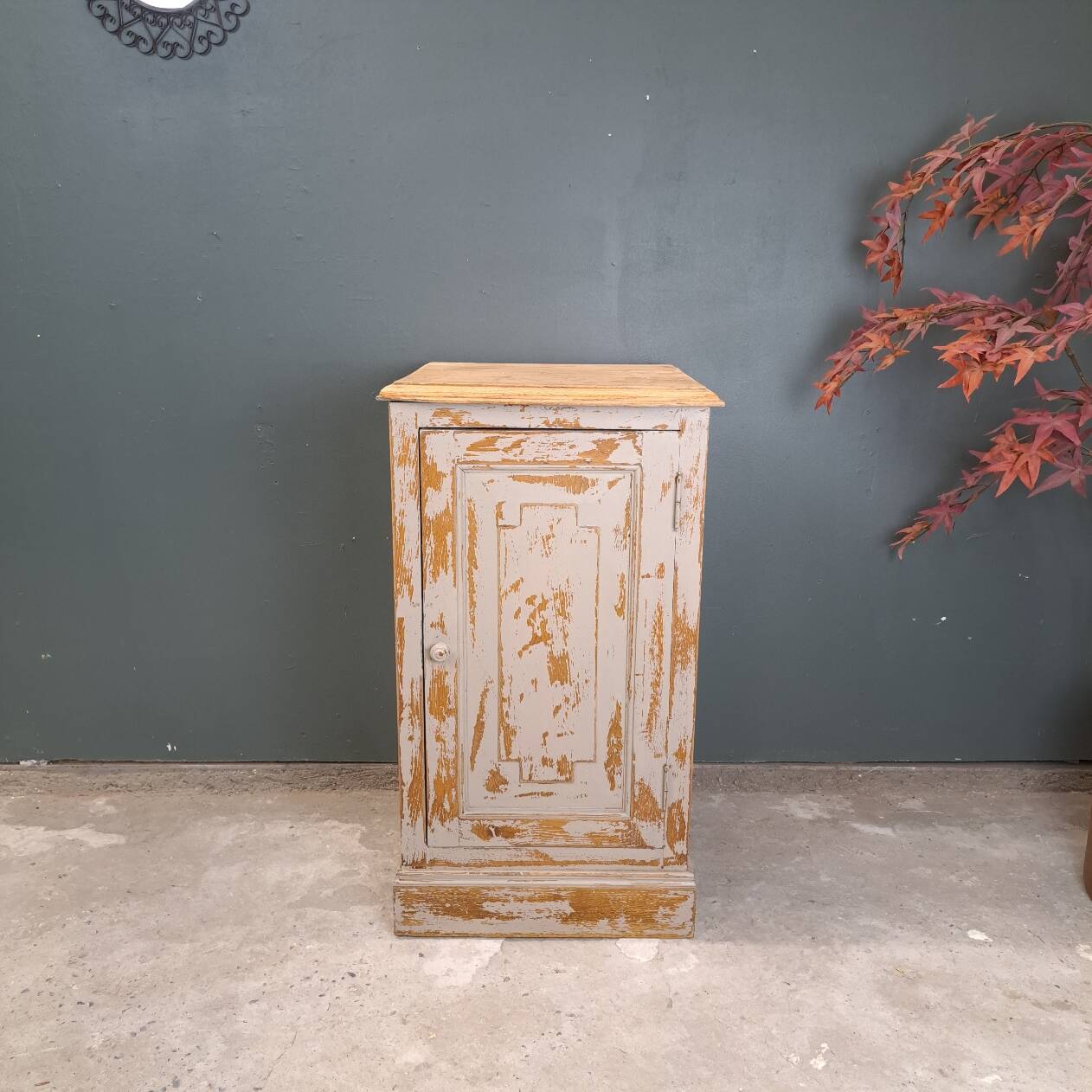 Petit meuble