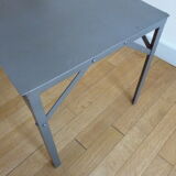 Table basse toute en métal