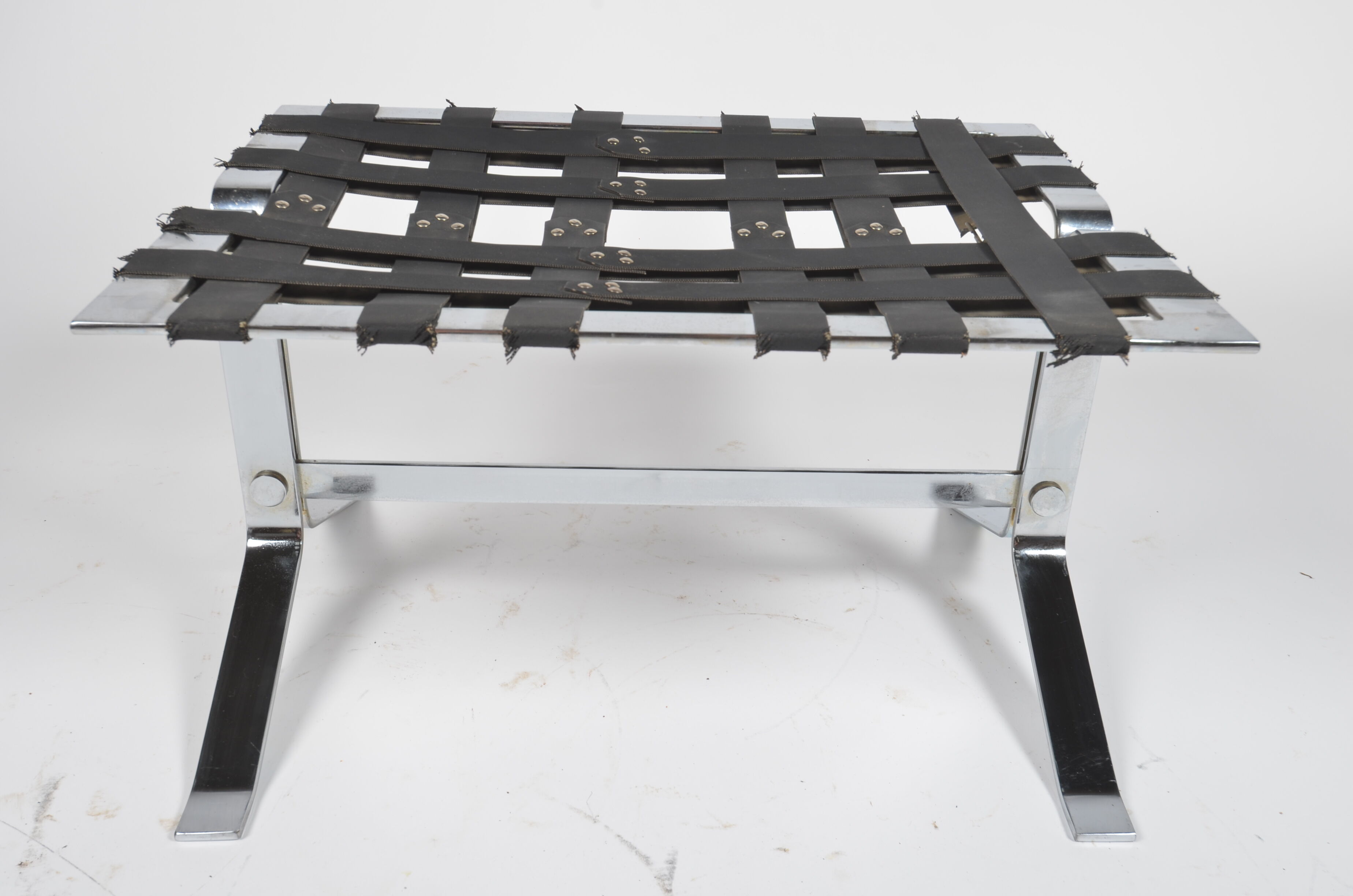 Ottoman Joker design Olivier Mourgue