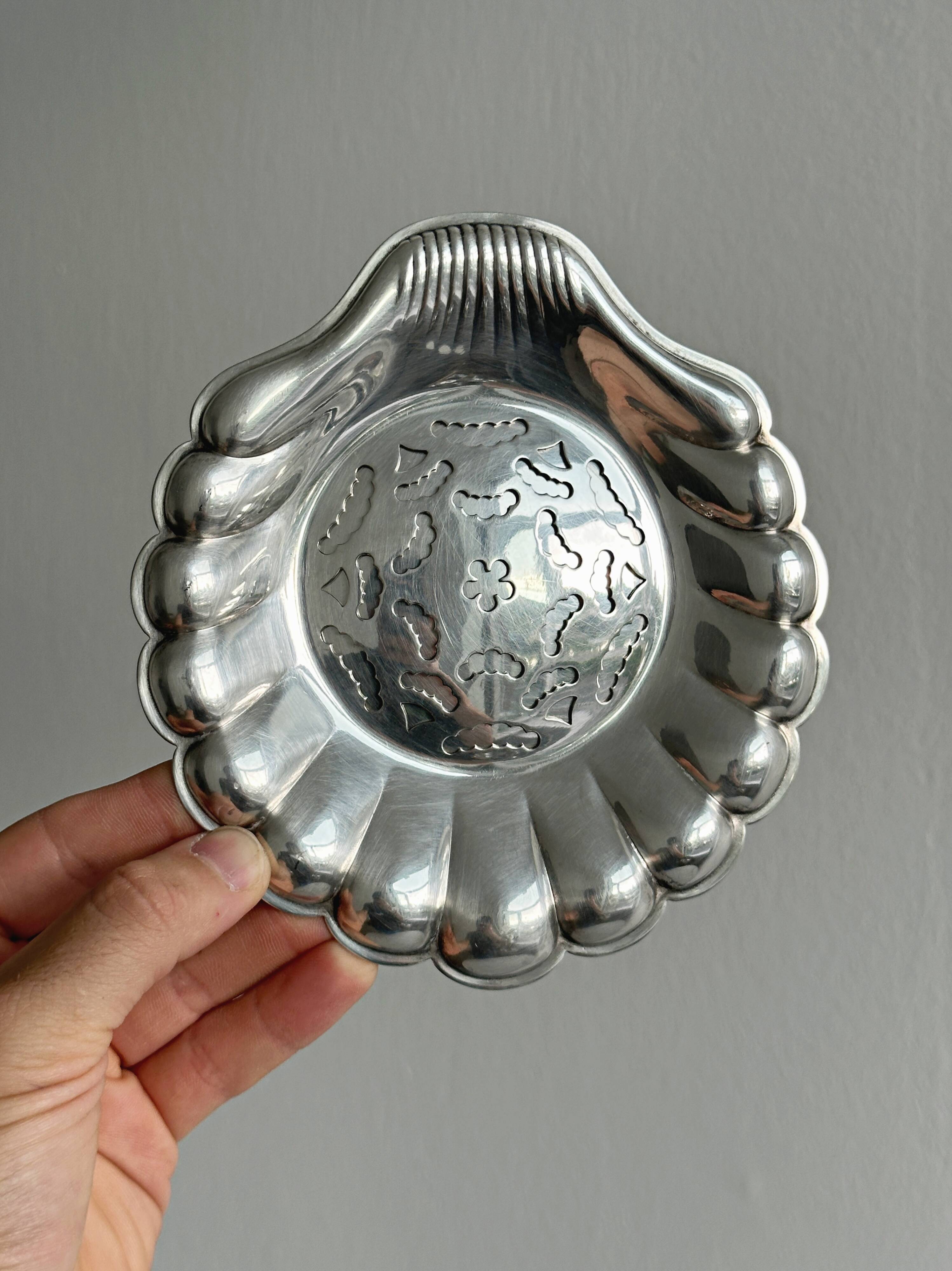 Silver-plated butter dish