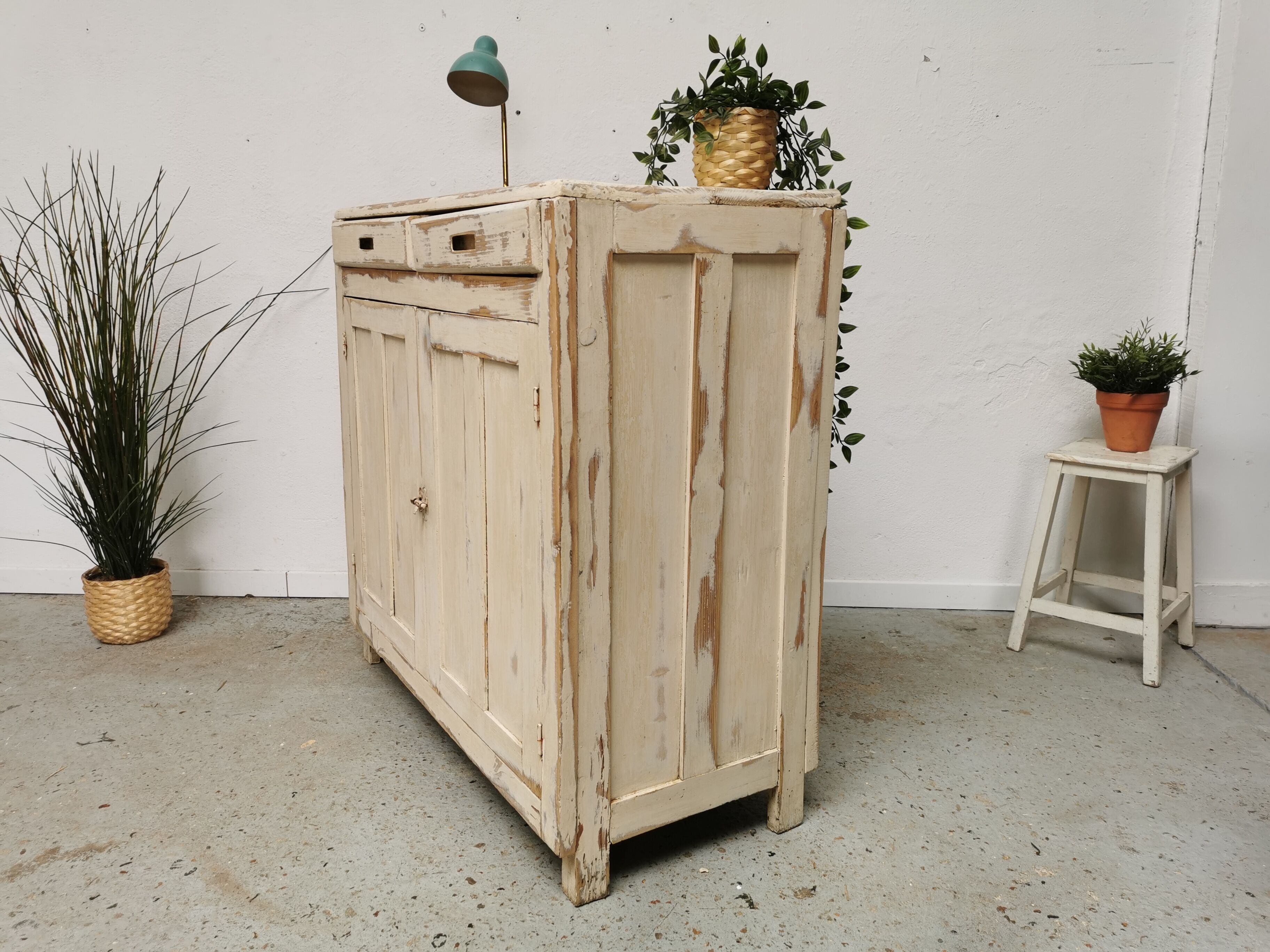 Buffet parisien vintage